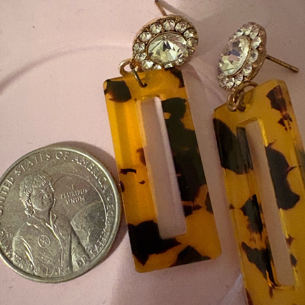 Tortoise Shell and Crystal Drop Earrings - Picture 3 of 6